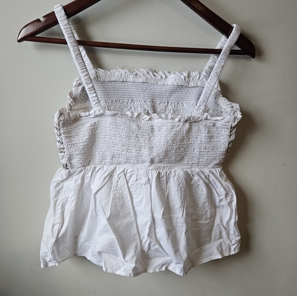 White beach top - Picture 3 of 4